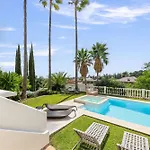 Caramel - Excellent Location In Golden Mile Villa
