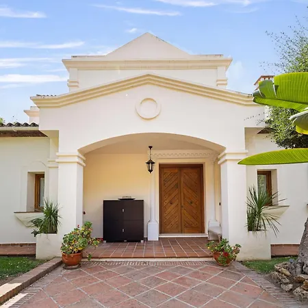 Caramel - Excellent Location In Golden Mile *