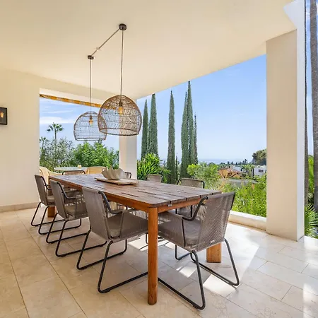 Caramel - Excellent Location In Golden Mile Marbella