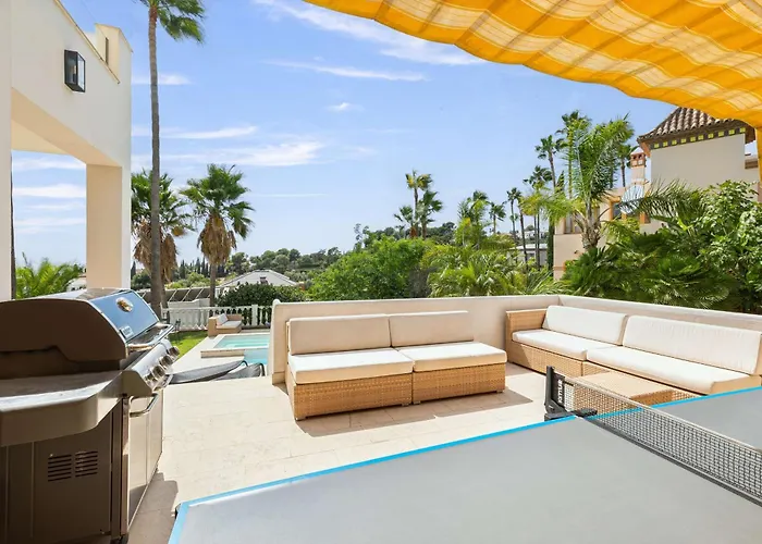 Caramel - Excellent Location In Golden Mile Willa Marbella