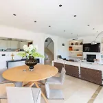 Caramel - Excellent Location In Golden Mile فيلة *