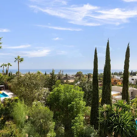 Caramel - Excellent Location In Golden Mile